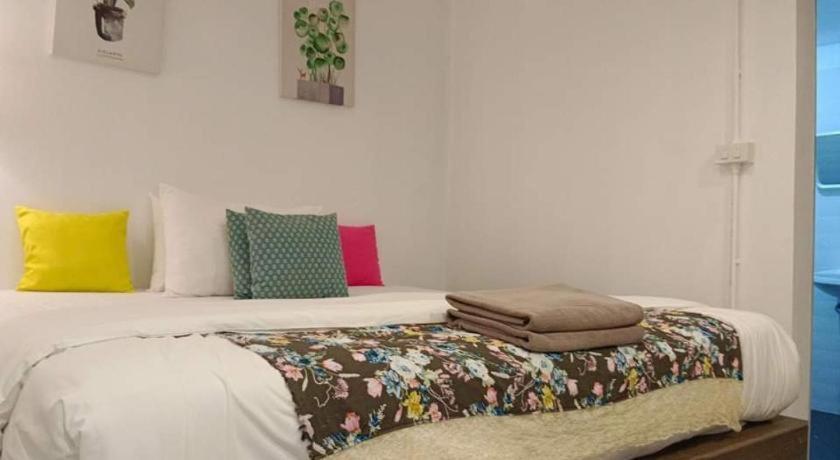 Navara Resort Chumphon Buitenkant foto